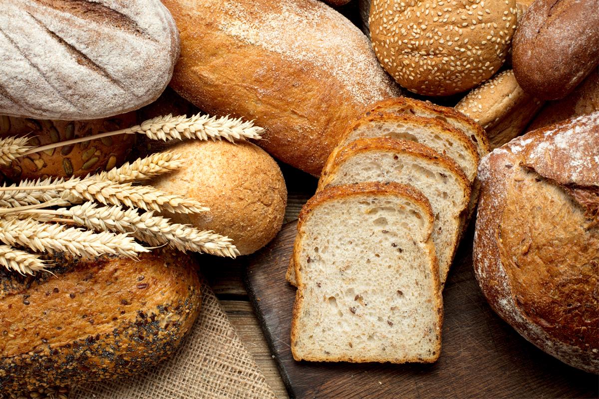 BREAD & BAKERY