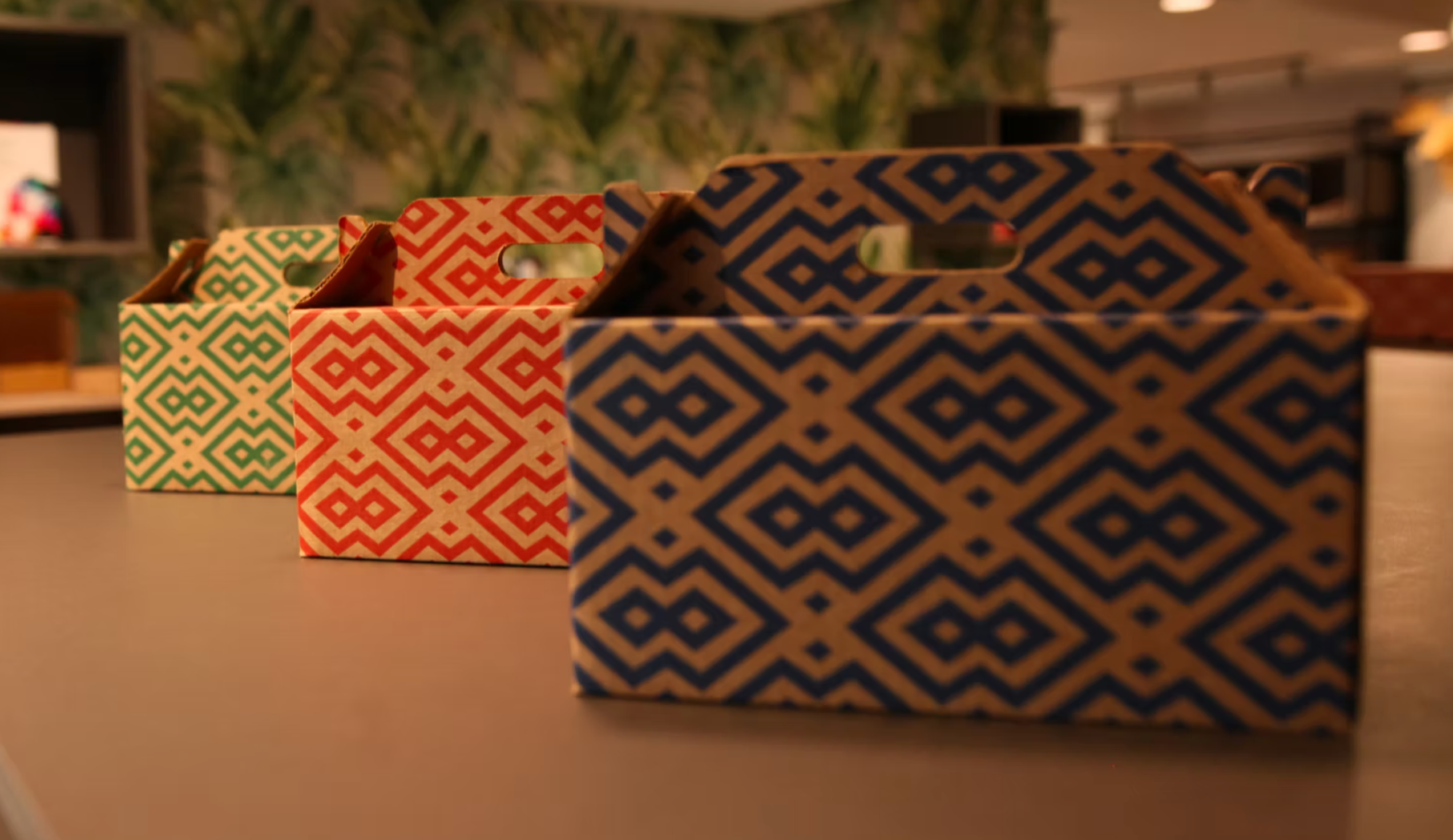 Caja Pequena Regalo Carton