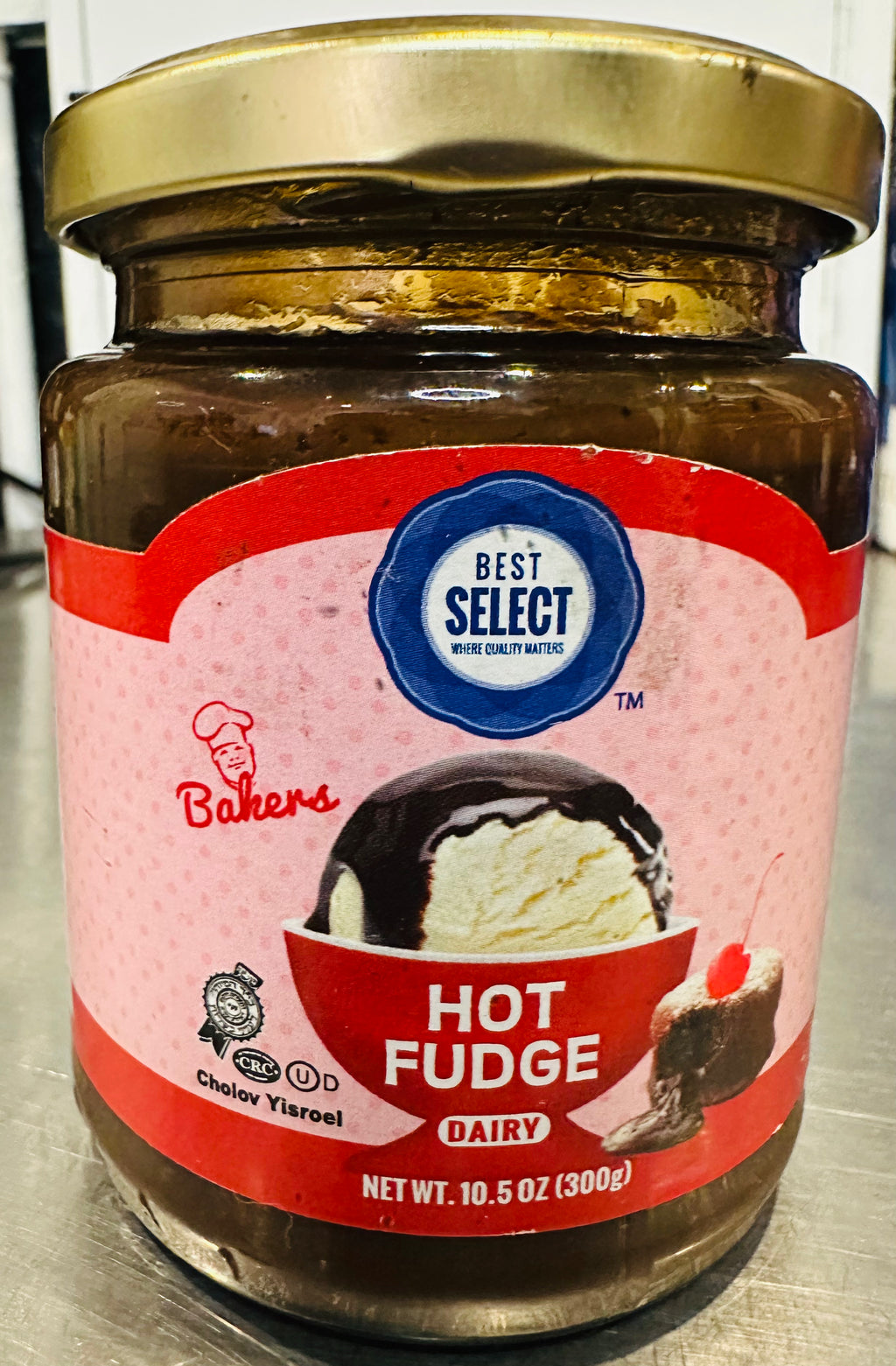 Hot fudge . Dairy