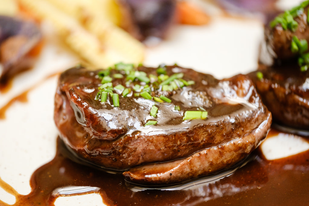 Prime Eye Round Medallions In Brown Gravy